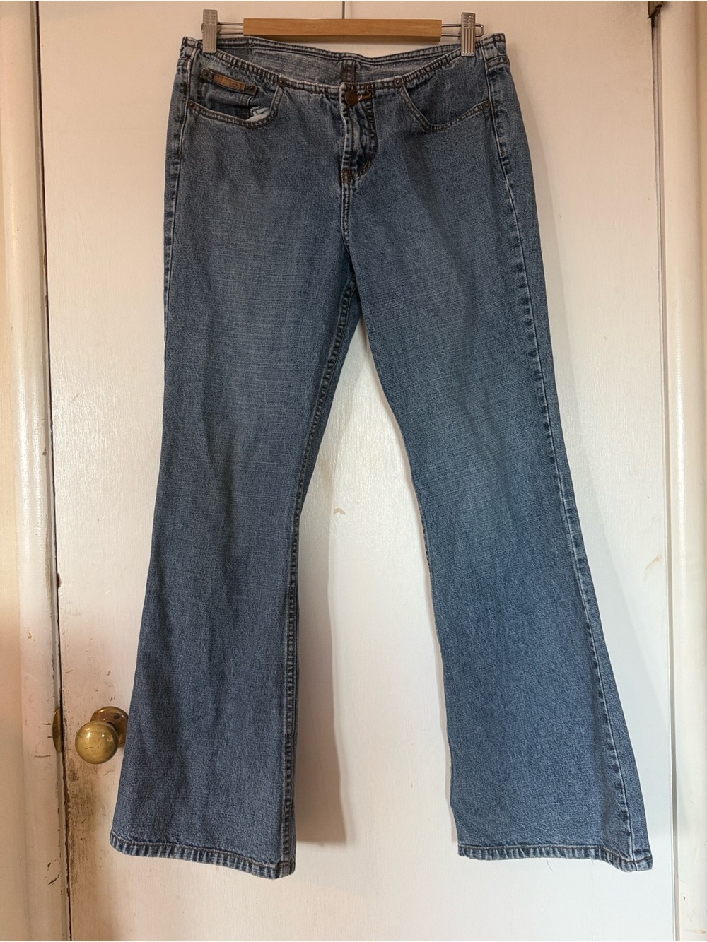 LEI y2k Low Rise No Waistband Flared Bell Bottom Denim Jeans Whiskered Size 11